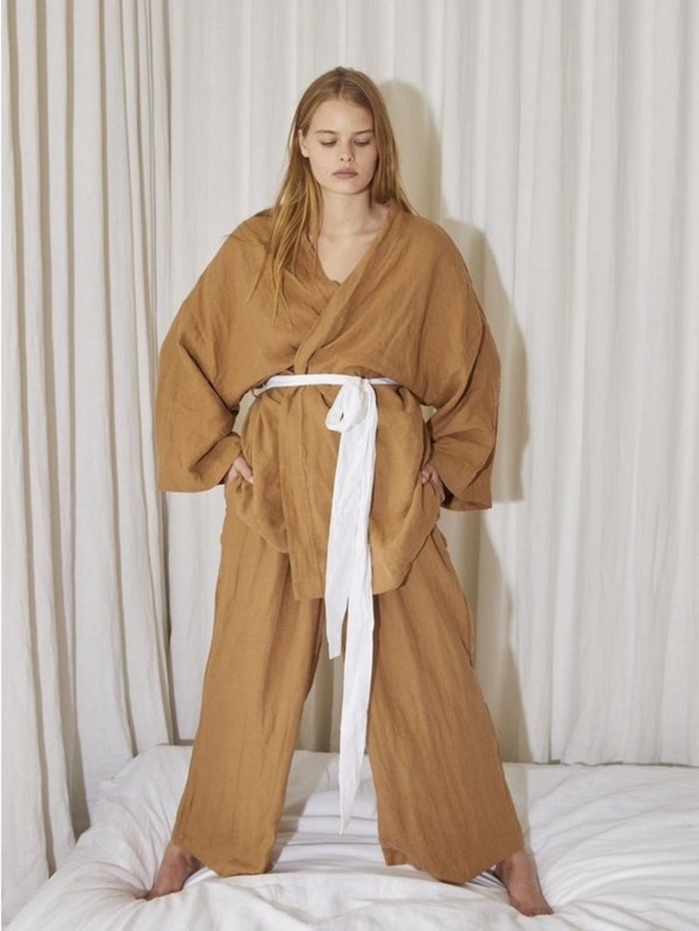 Deiji Studios Linen Kimono in Walnut